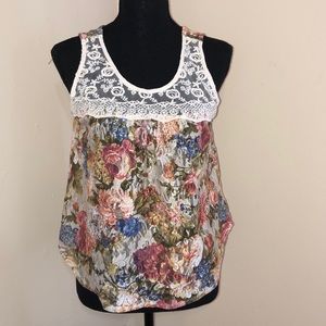 NWOT Forever 21 Floral Tank